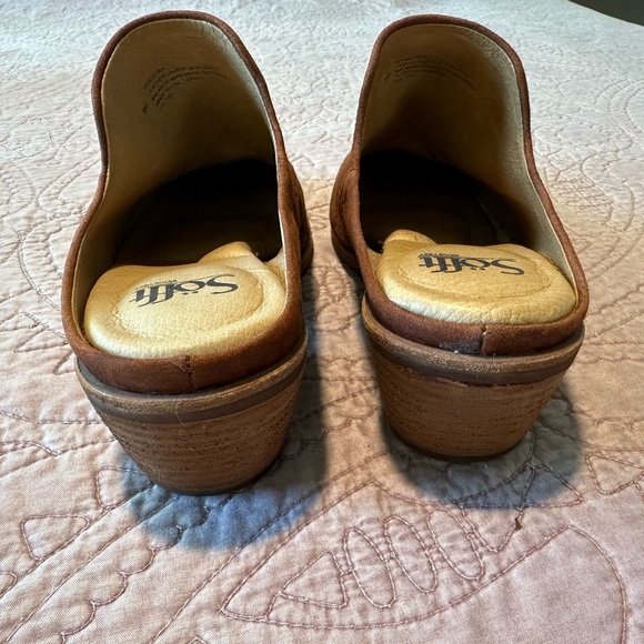 Sofft Women’s Rich Brown Suede heeled mules - Picture 9 of 11